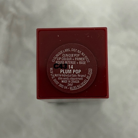 Clinique pop lip colour plus primer in Plum Pop - Picture 2 of 3